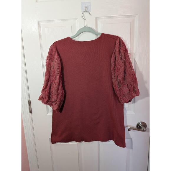 Red short sleeve top with floral sleeves - Picture 4 of 4